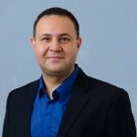 ��"� ���� ���